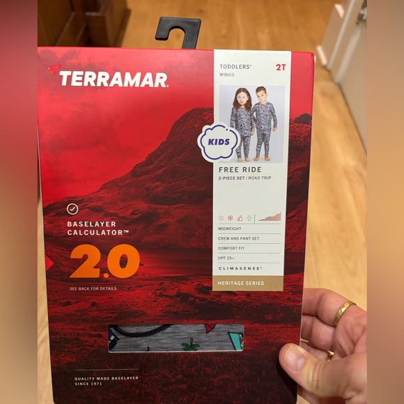 Terramar NWT Free Ride Heritage Thermal Baselayer 2-Piece Set- 2T and 3T - Picture 4 of 8